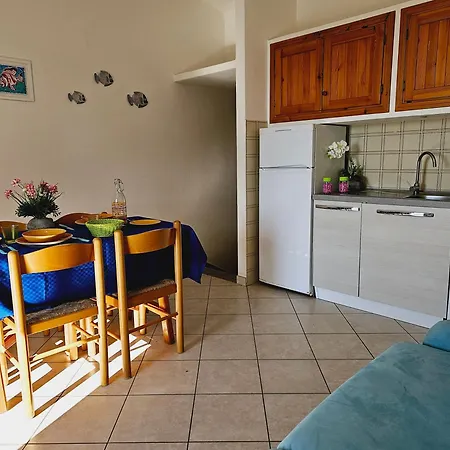 Vista Mare Apartament Rena Majore